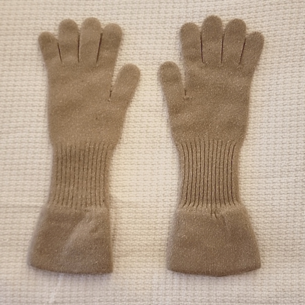 Burberry Cashmere Gloves EUC